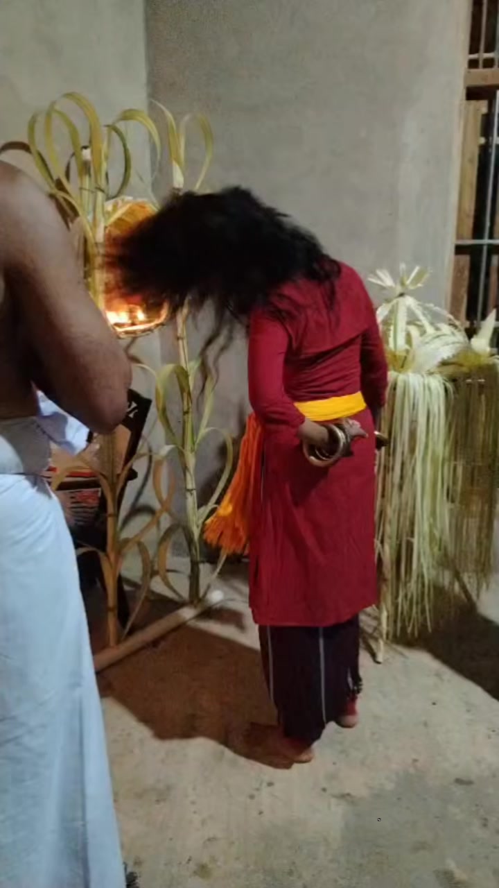 @නිලුකා ගුරු මෑණියෝ 🙏🙏🙏🙏