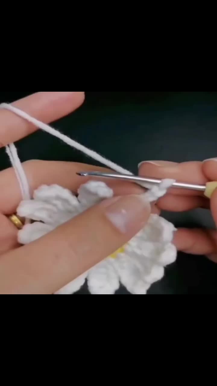 @Crochetear
