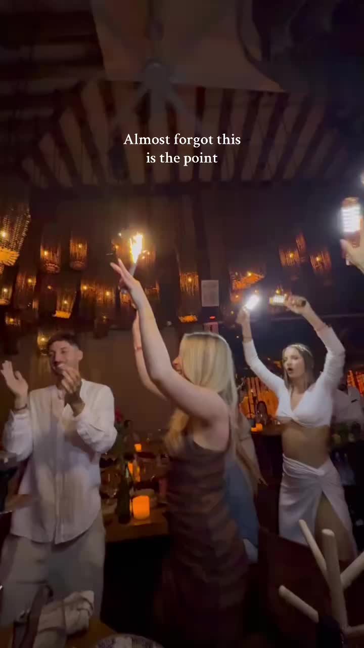 @teahkrose