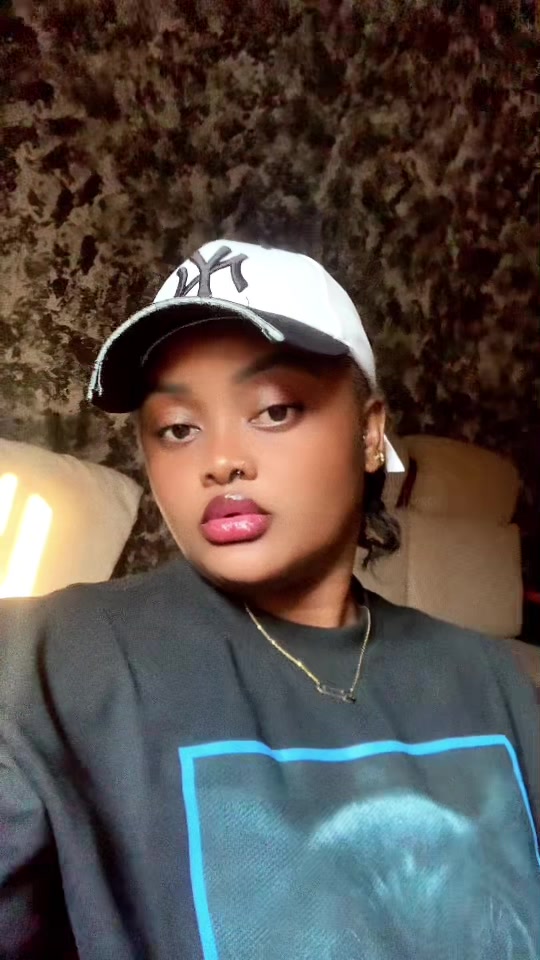 @Fille de grâce 🇨🇩❤️🇨🇩✌️😇
