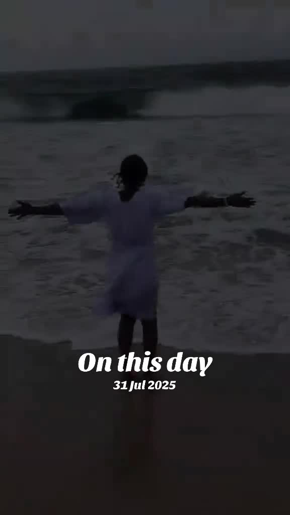 @ayowamide🧜&zwj;♀️🌊🐍