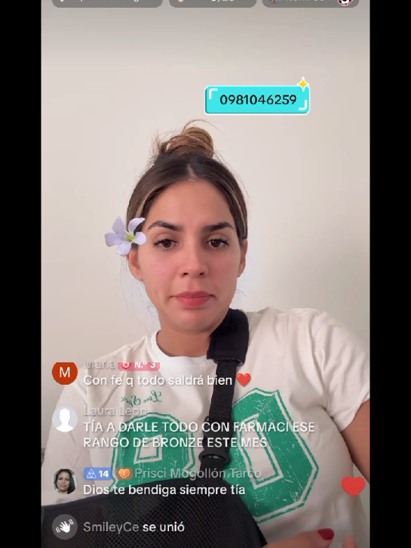 @AniEli