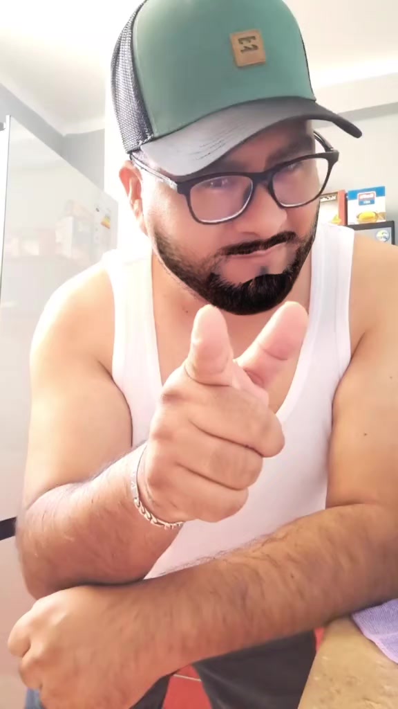 @Daru