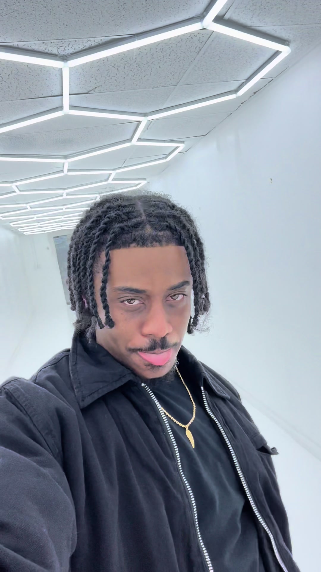 @1WillAye the Wizard ๐ง๐พโ๏ธ