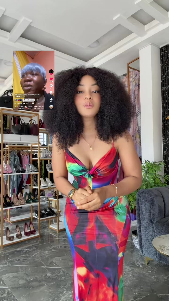 @Laura Keliane 🌸🇨🇲🍫