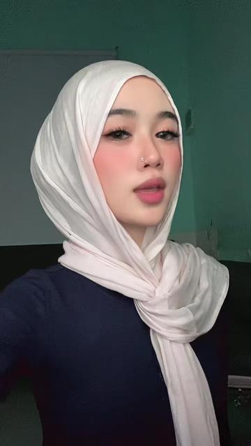 @𝒊𝑛𝒅𝑟𝒚