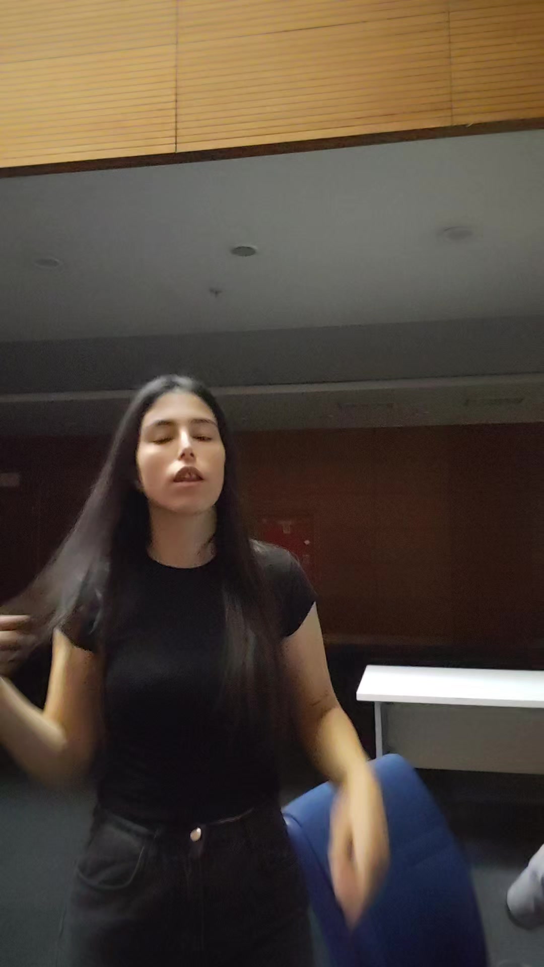 @𝓞𝔃𝓵𝓮𝓶🌹