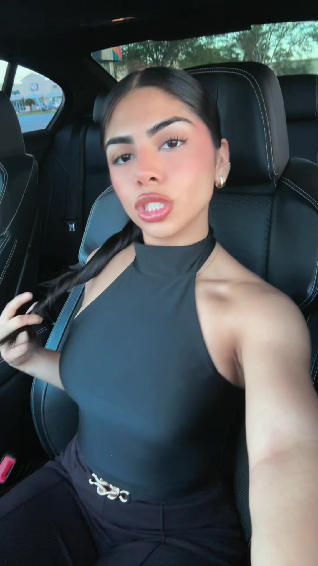@val🧸