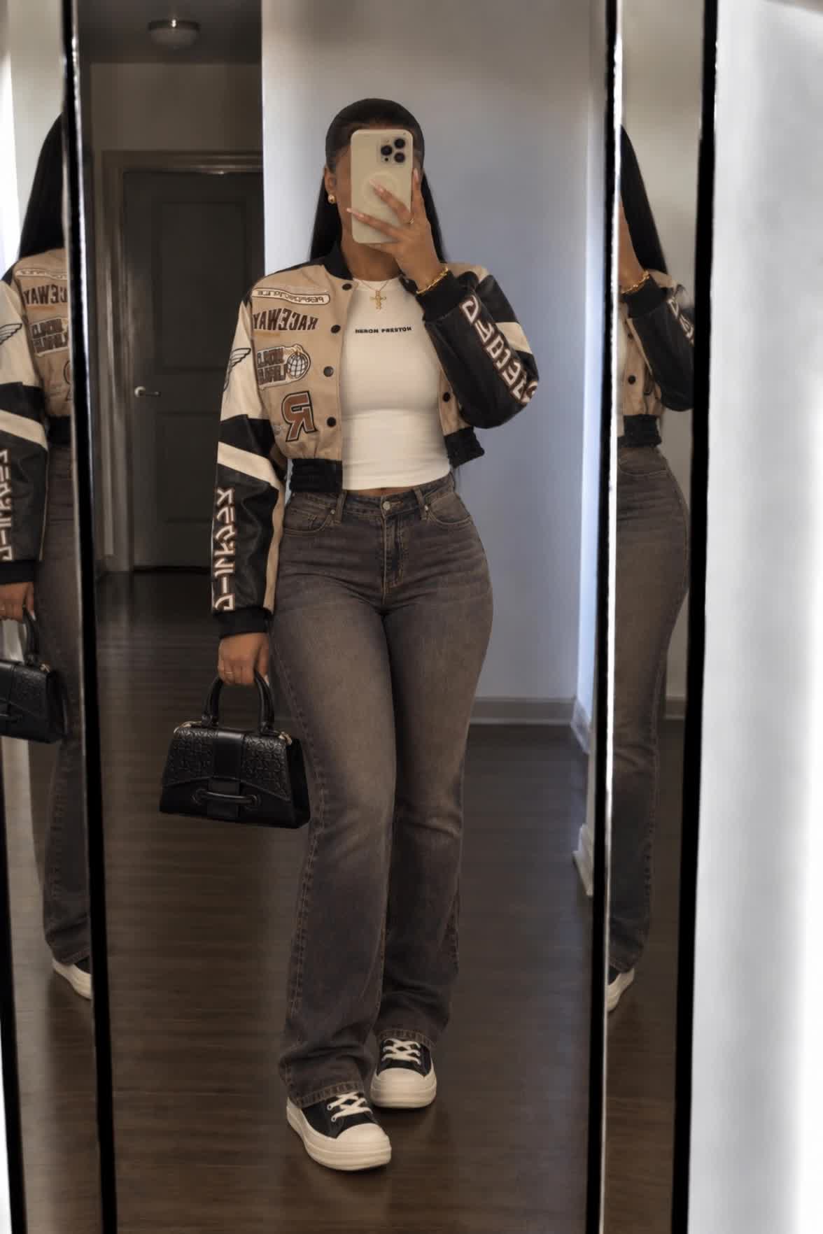 @TheeGiamonet