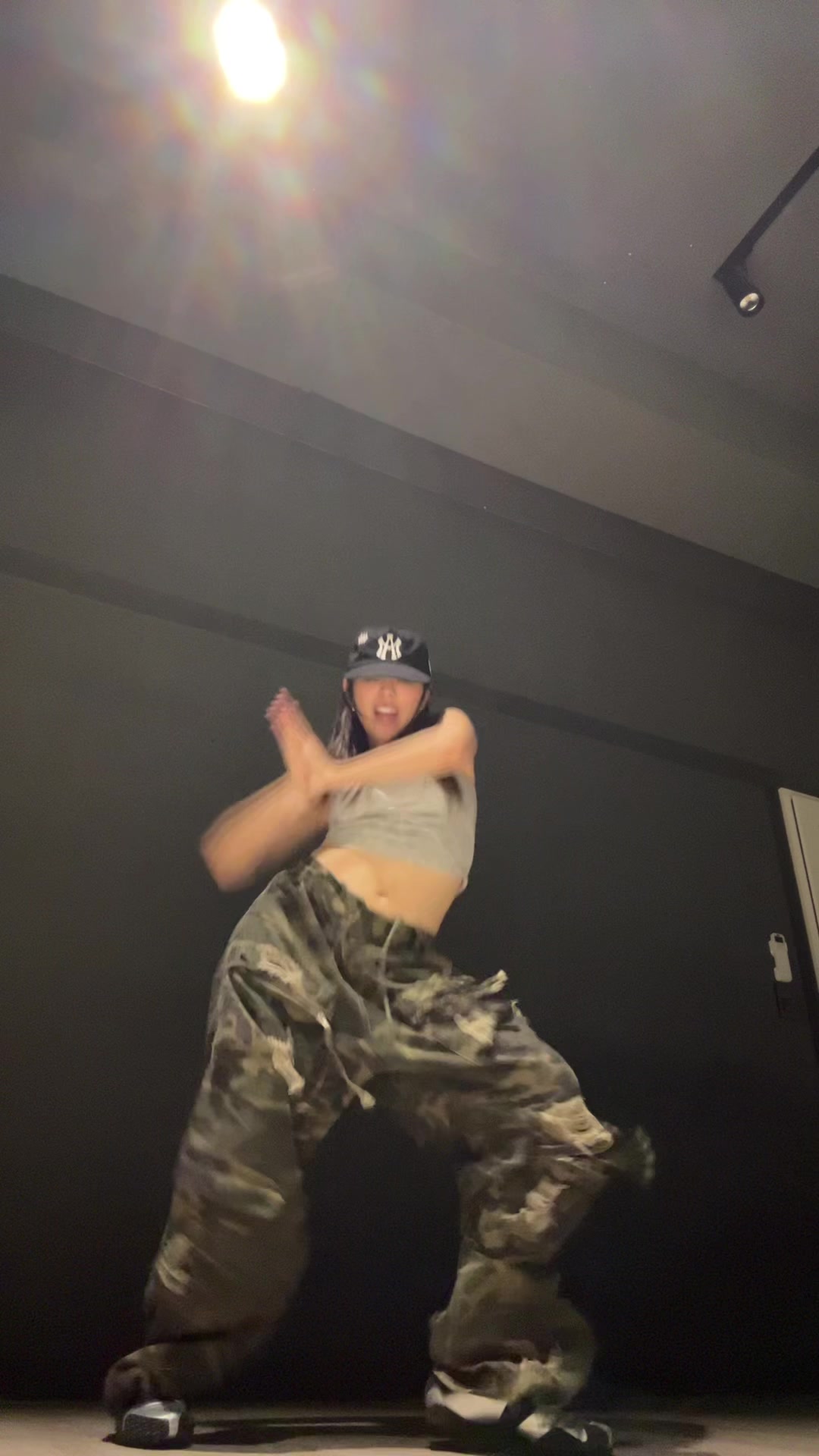 @queenzeye_official
