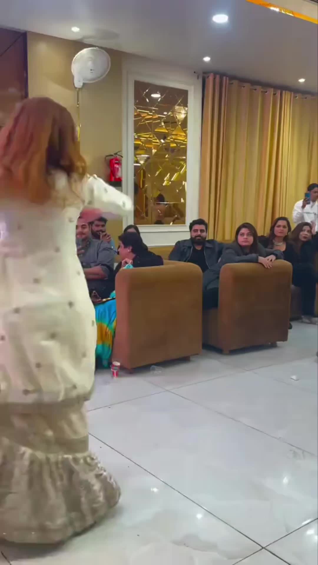 @🇦🇫 🌸 ښُکلا سَهار 🌸 🇺🇸