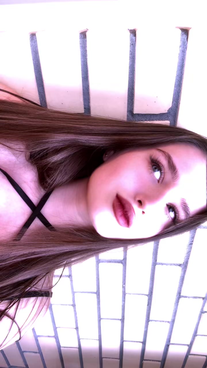 @Ля