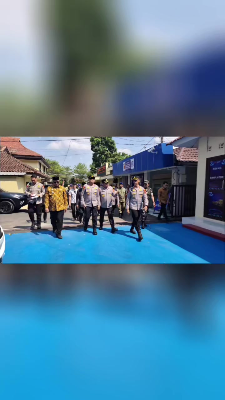 @Sussie Sang Jurnalis Patroman