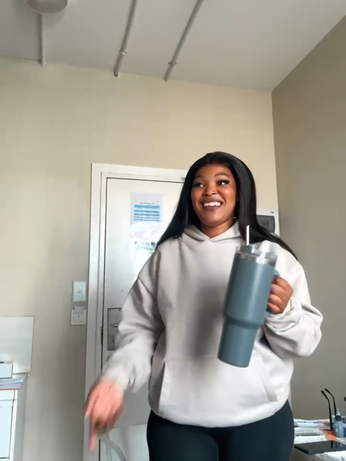@MaDladlaᥫ᭡