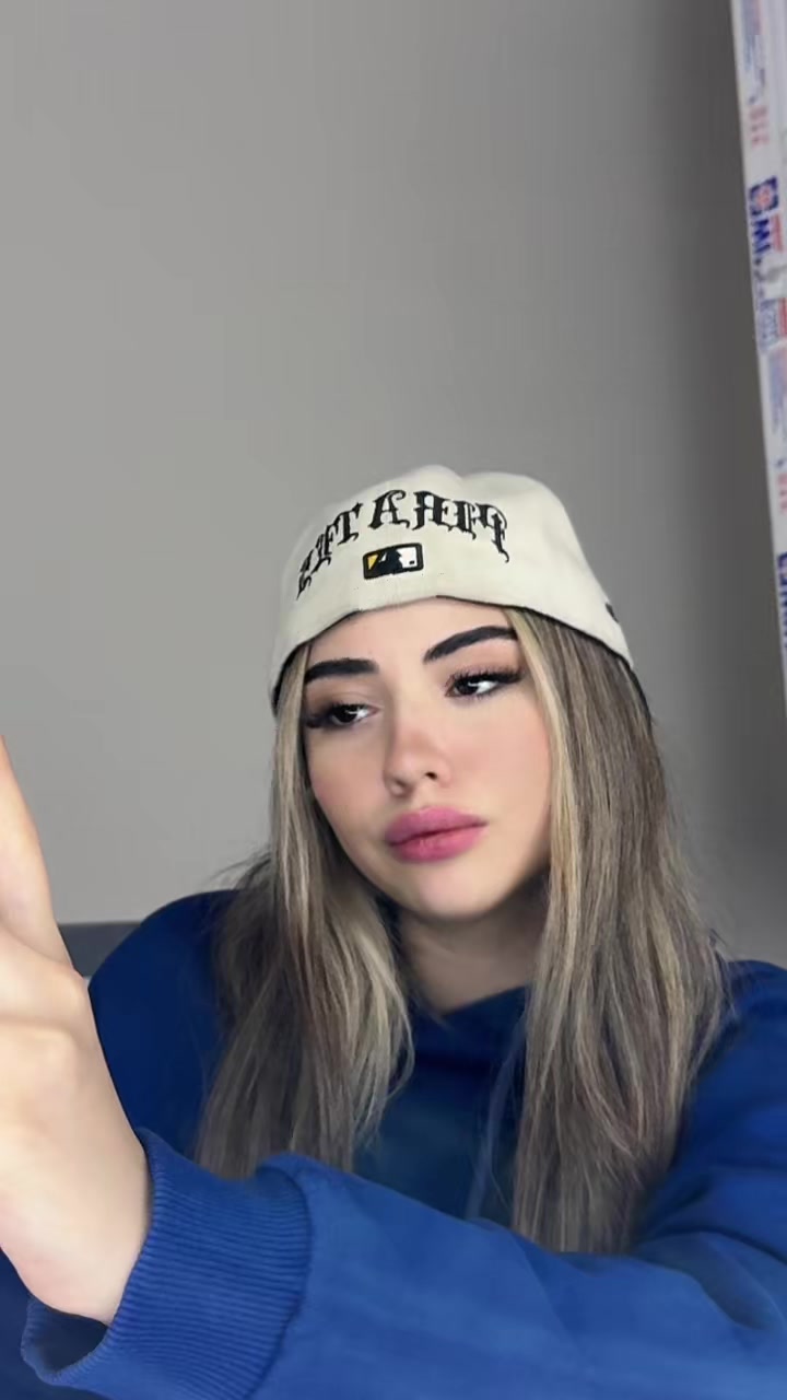 @Hasti