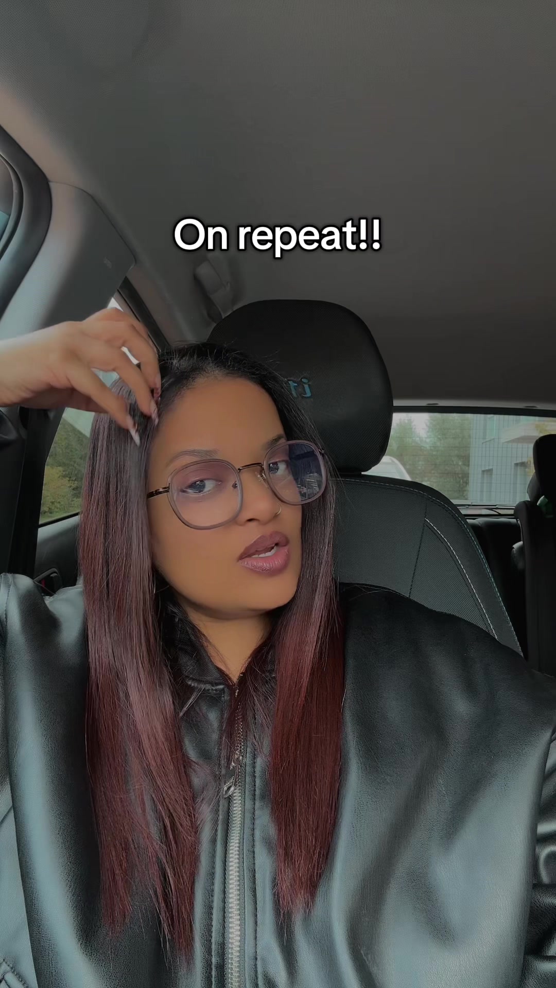 @FASHIIONIISTAZZ