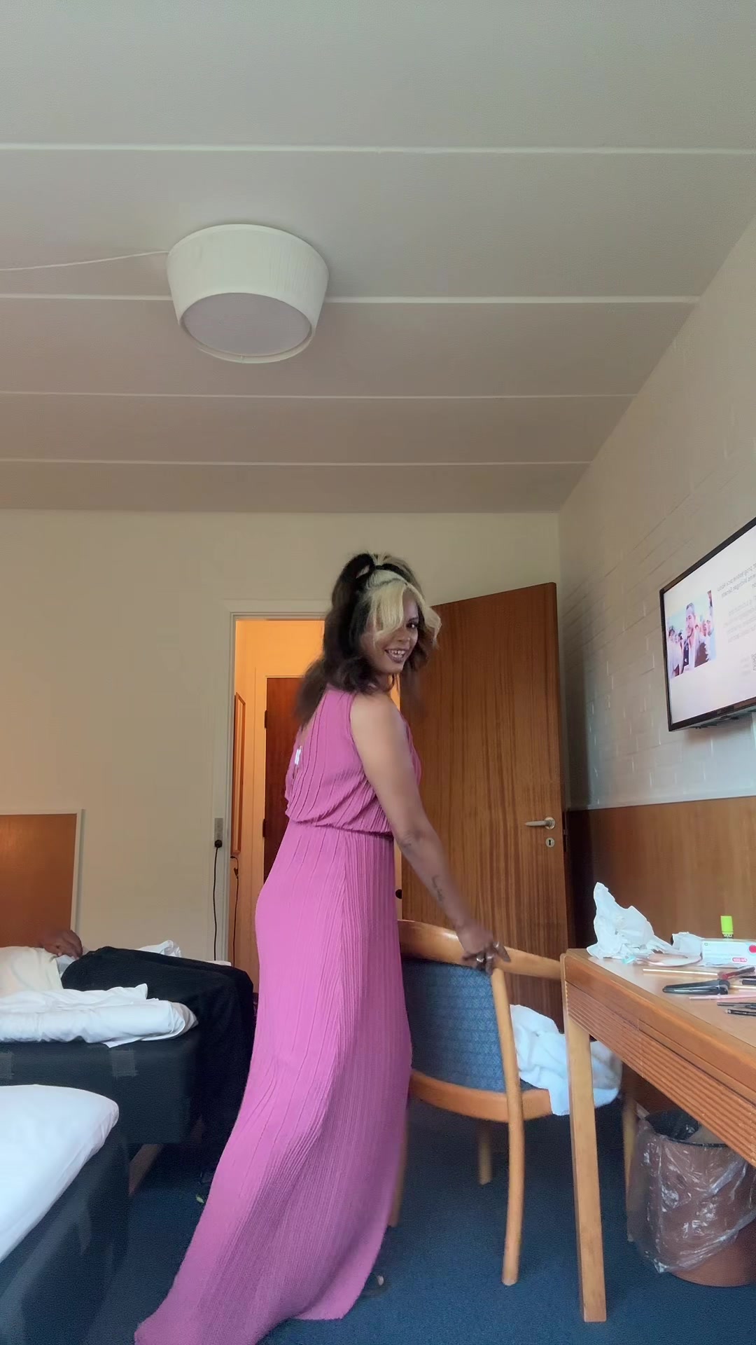 @Bella B