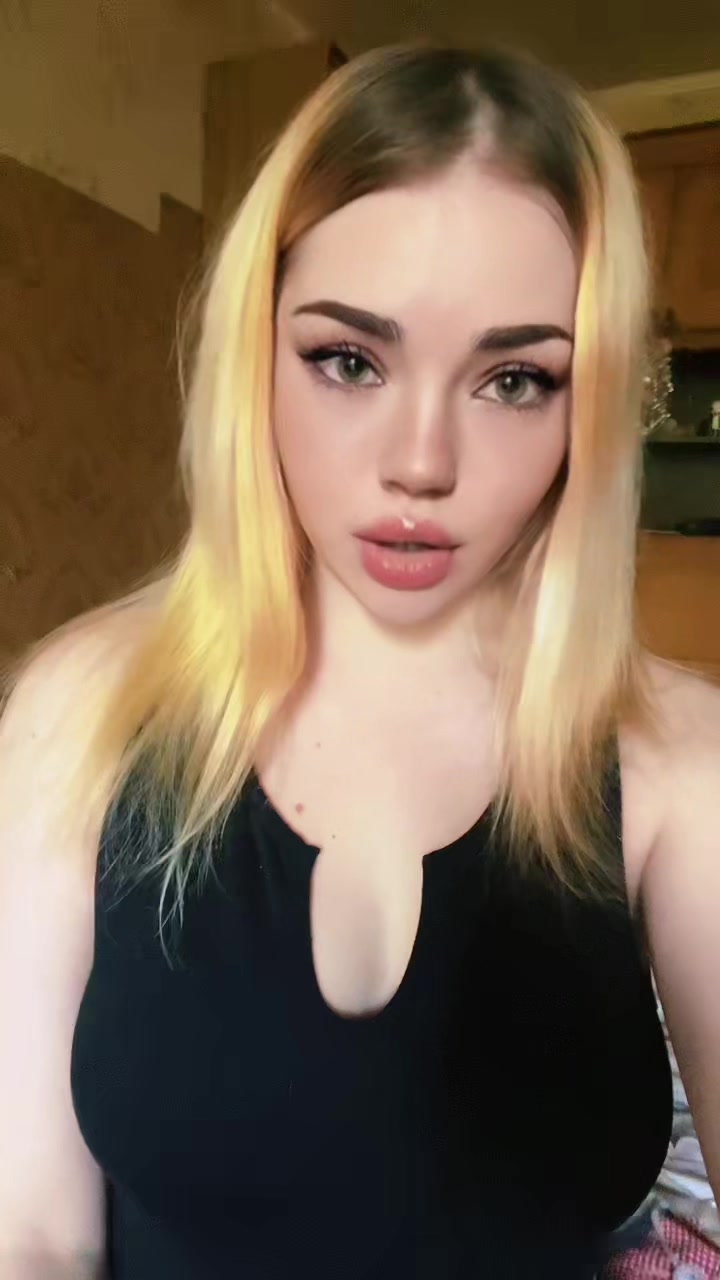 @Vika_viktori