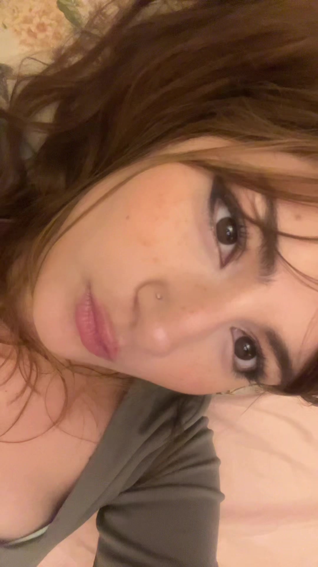 @lara1zel