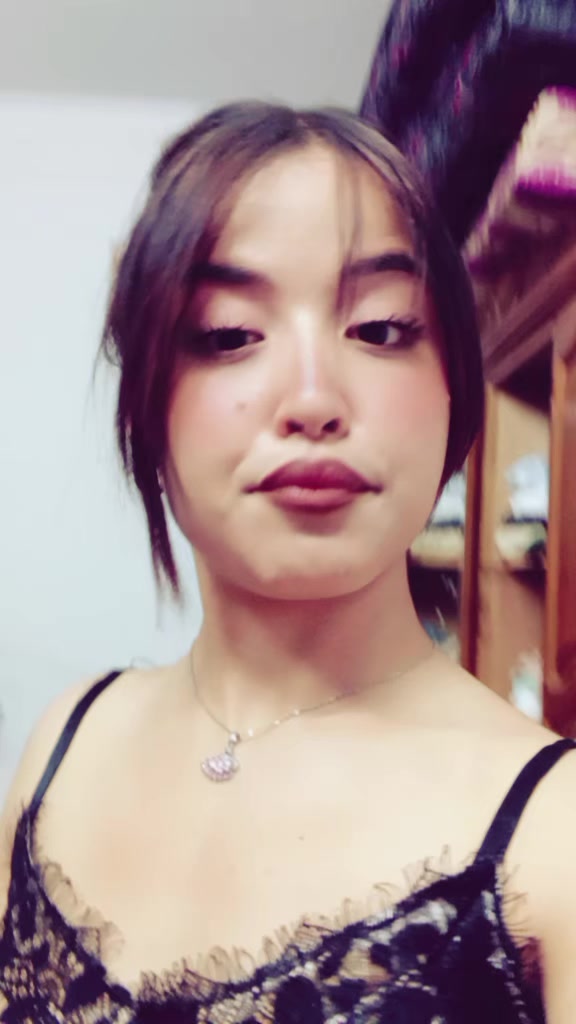 @🦄