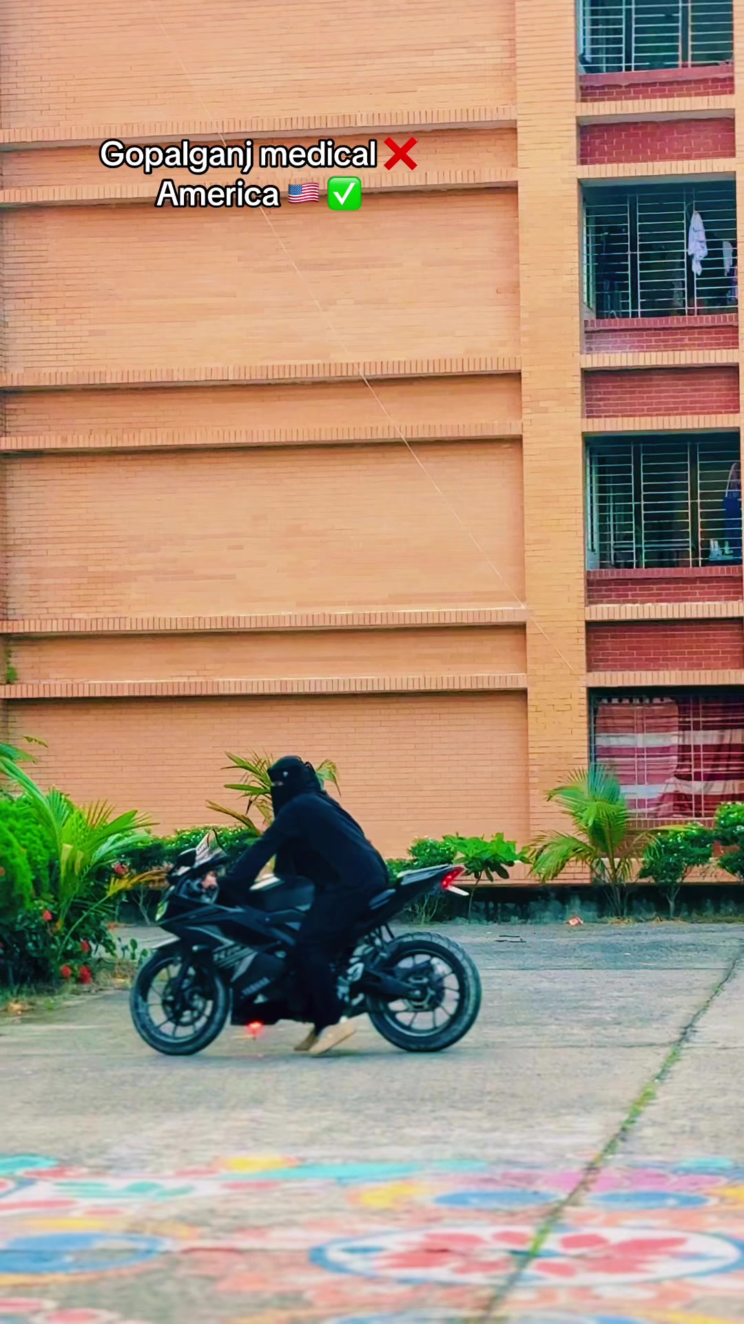@Lady Biker Rafiya