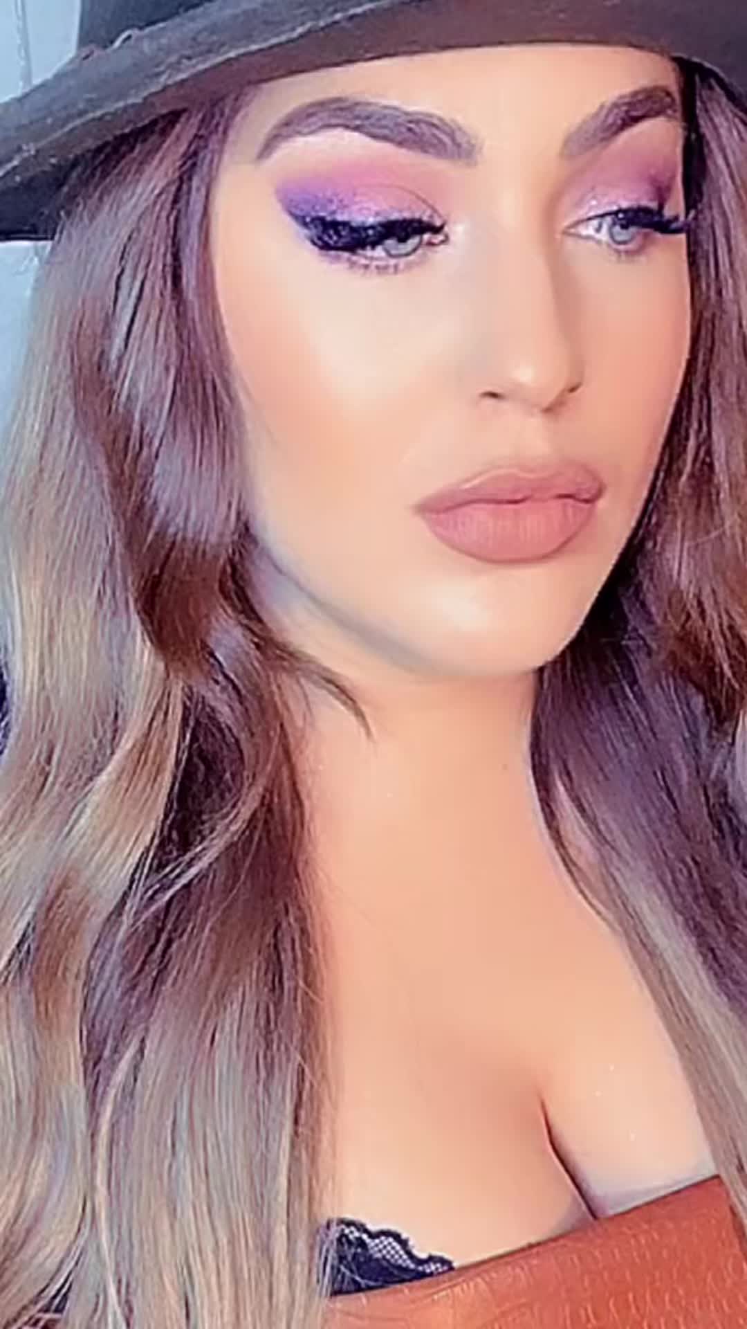 @TaylorAnn💛