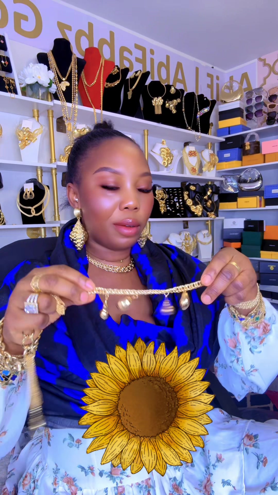 @AbiFabbz jewelry 🇨🇦🇺🇸🇬🇧