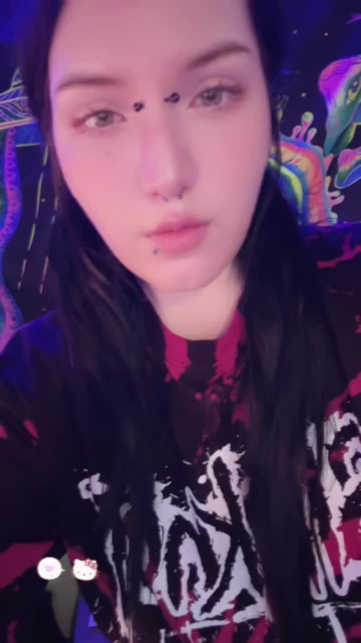 @🕷️MadAlice🕷️