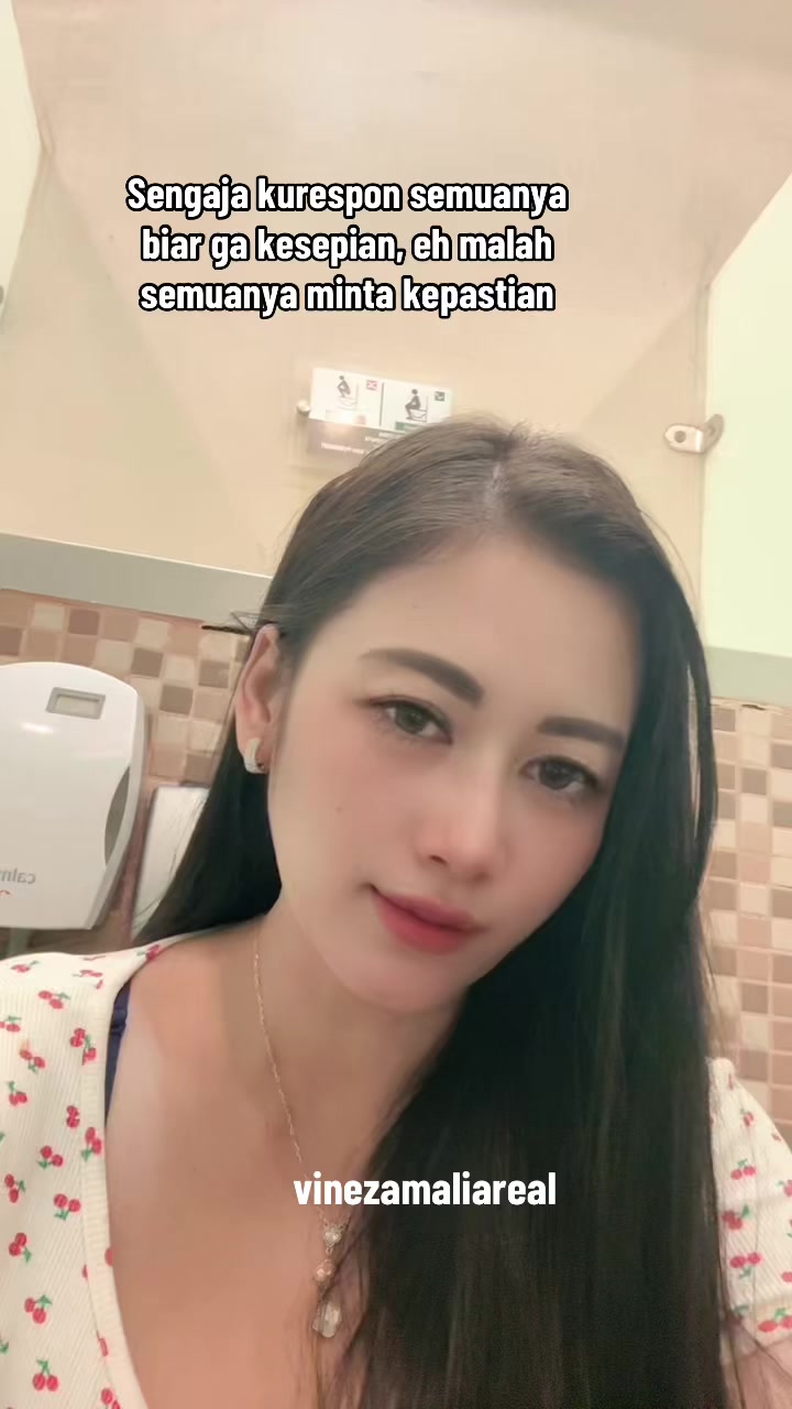 @VinezAmalia