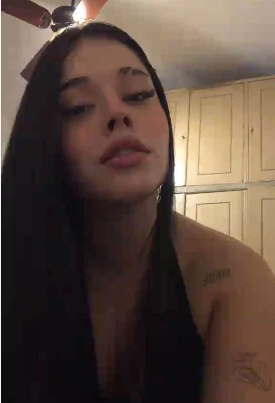 @valulaaaa