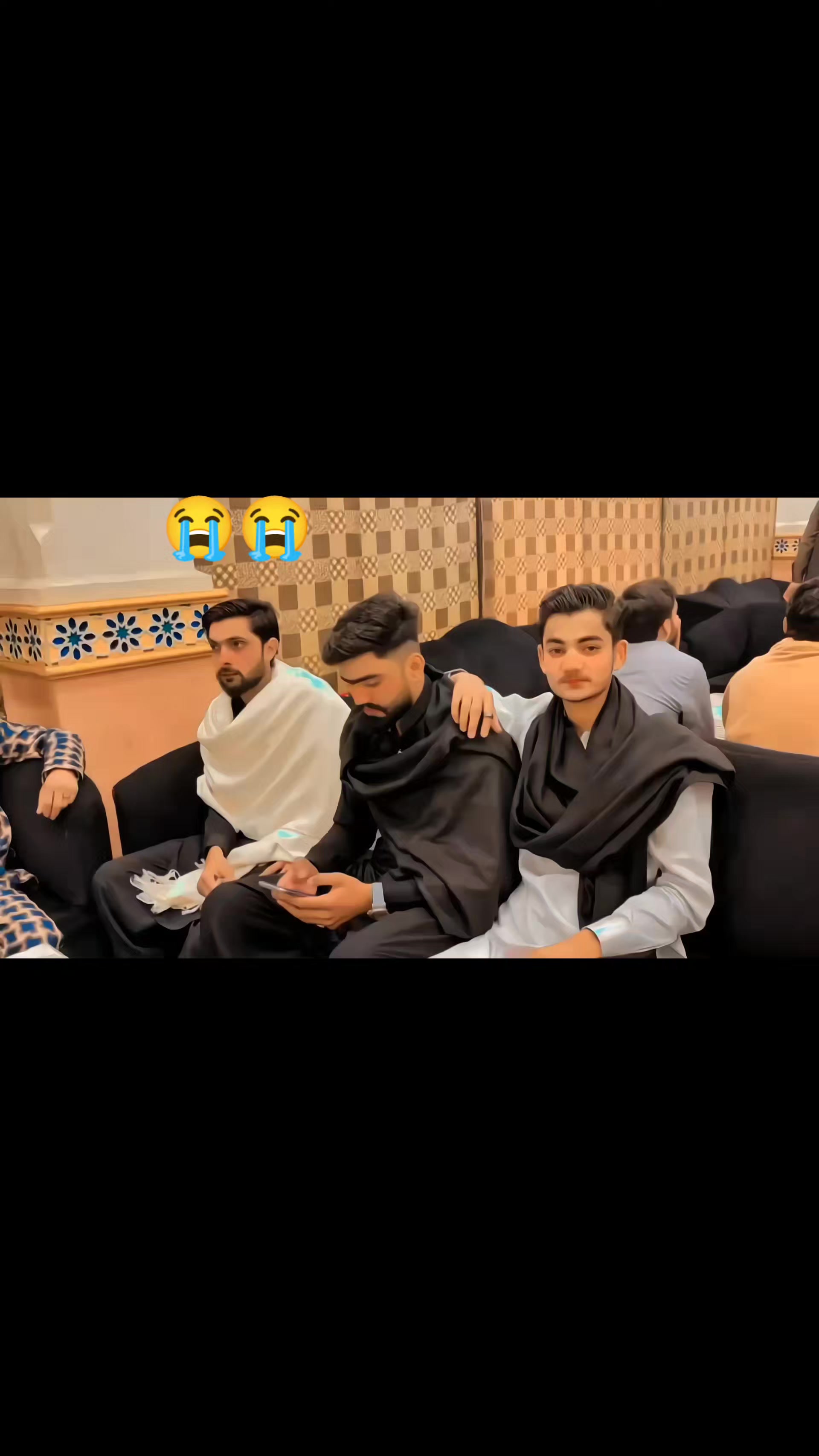@عمر بھٹی 🦅
