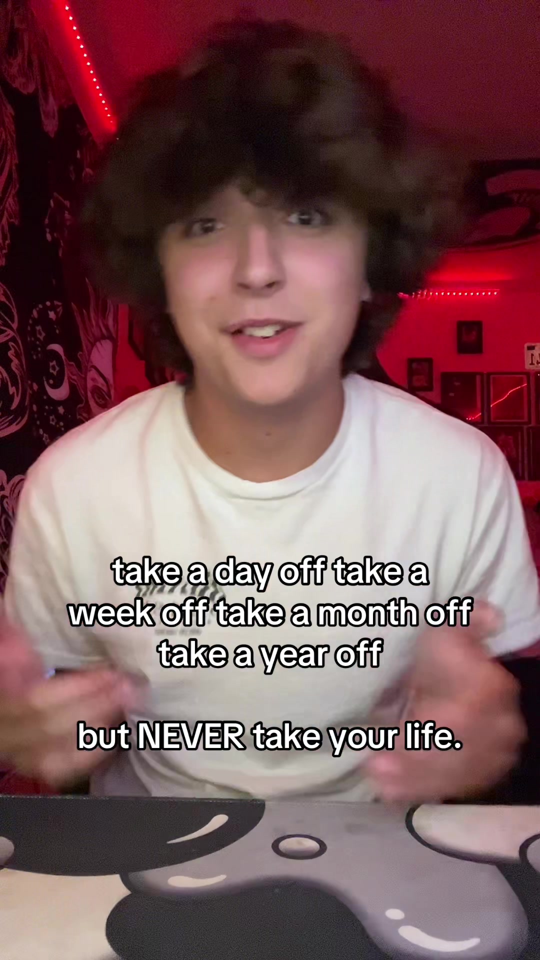 @T