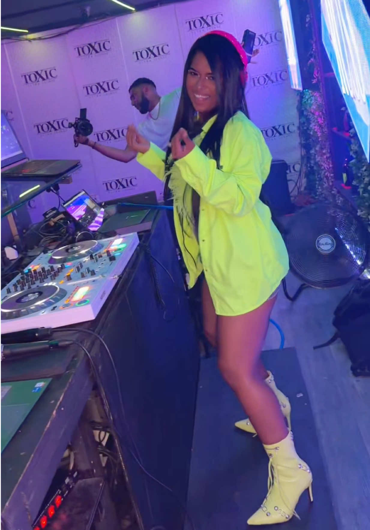 @Dj Ana