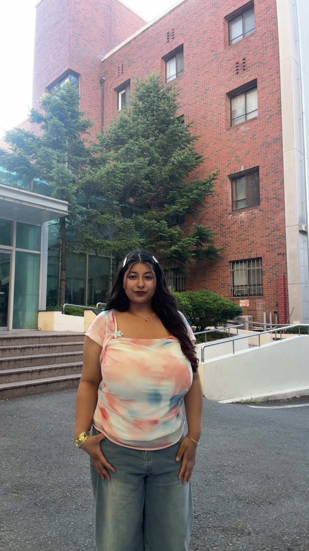 @Aashika 🥴