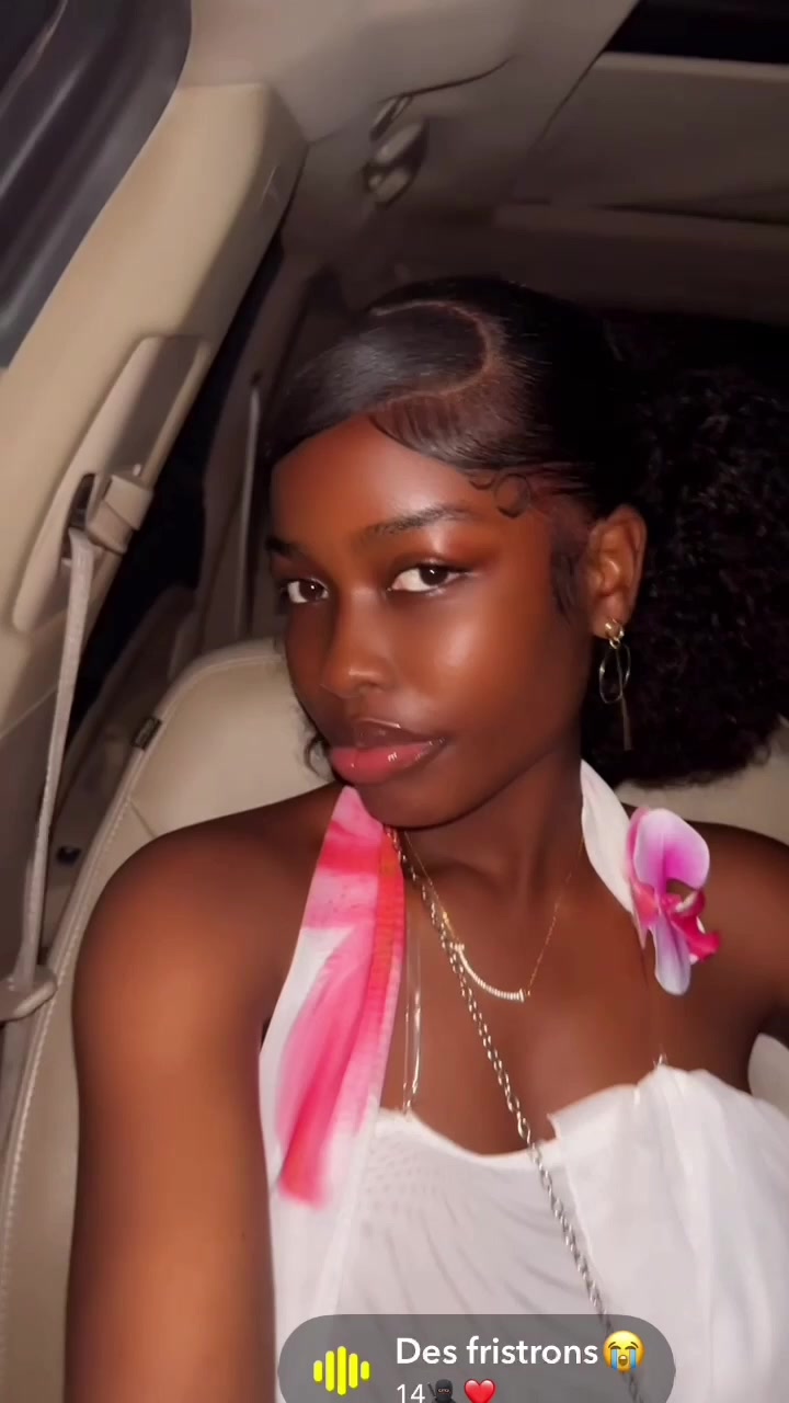 @🫦🪡camélia 🇧🇯couture 🧵 ✂️