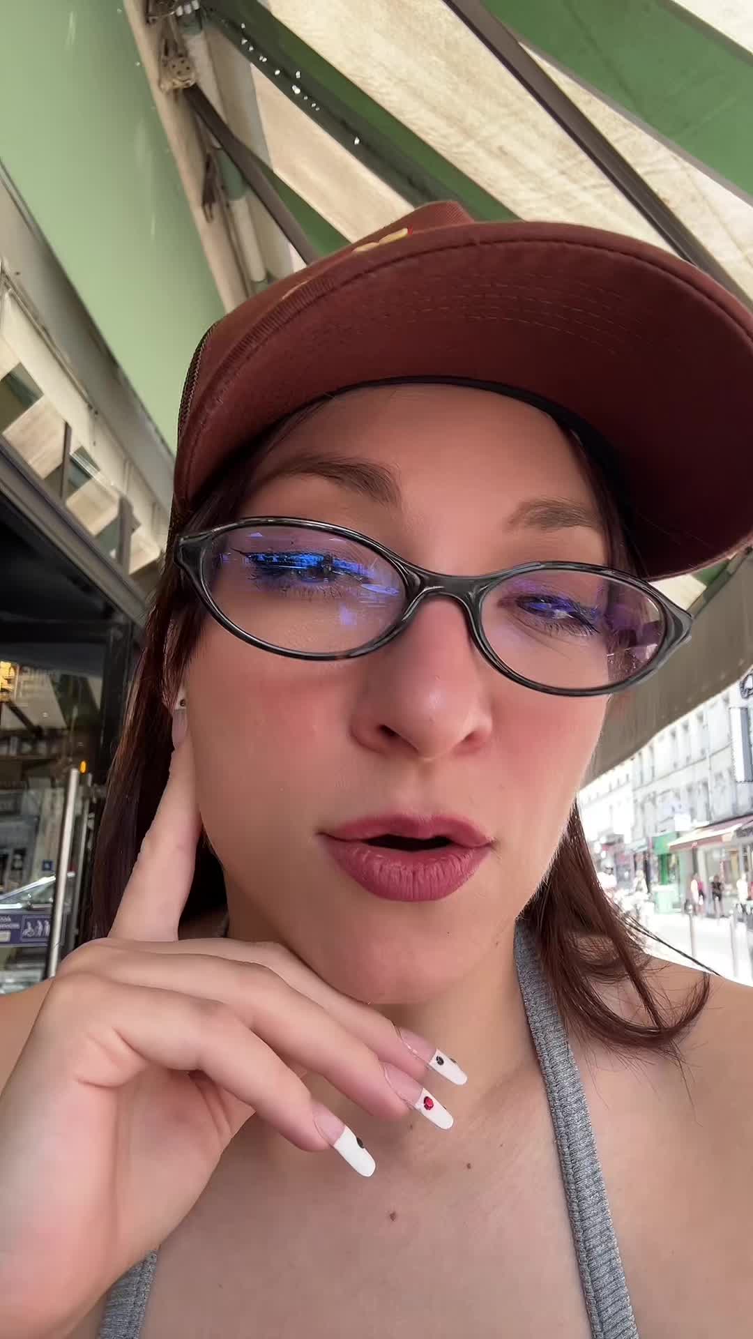 @cleliacz