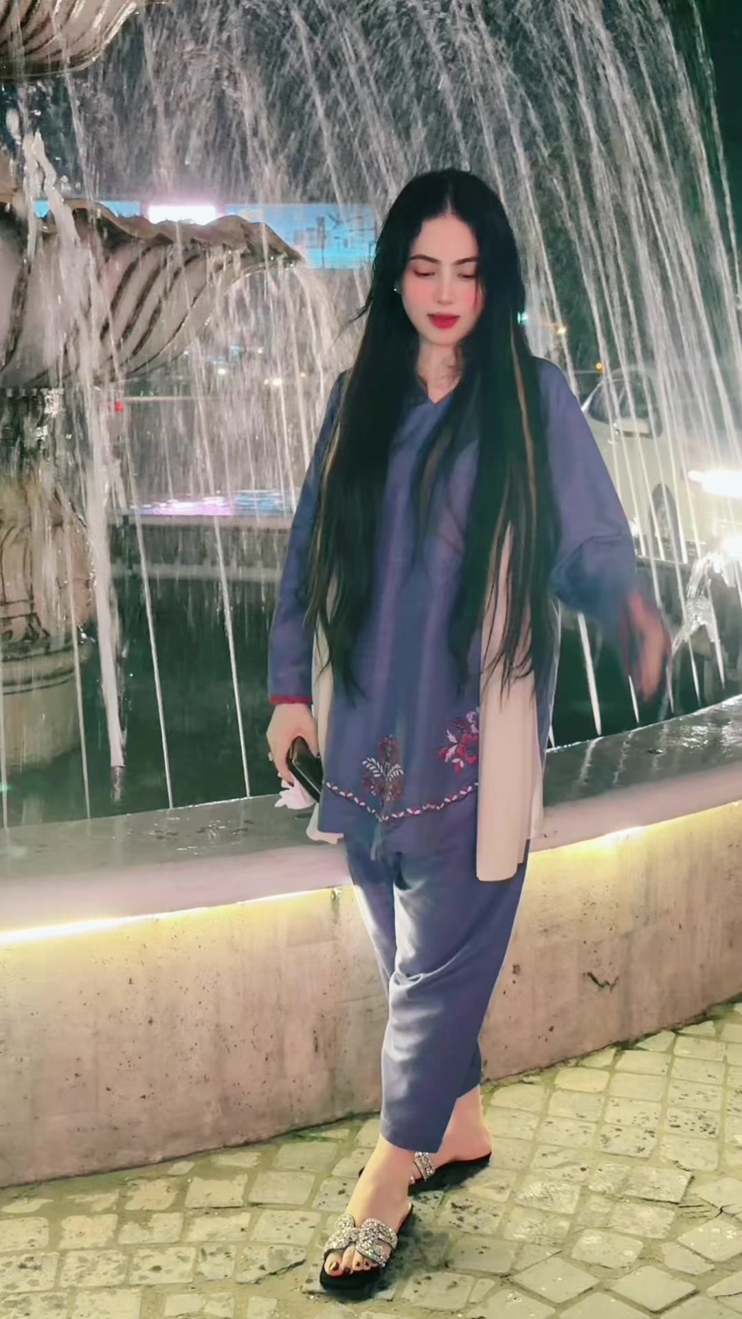 @h.chofficial