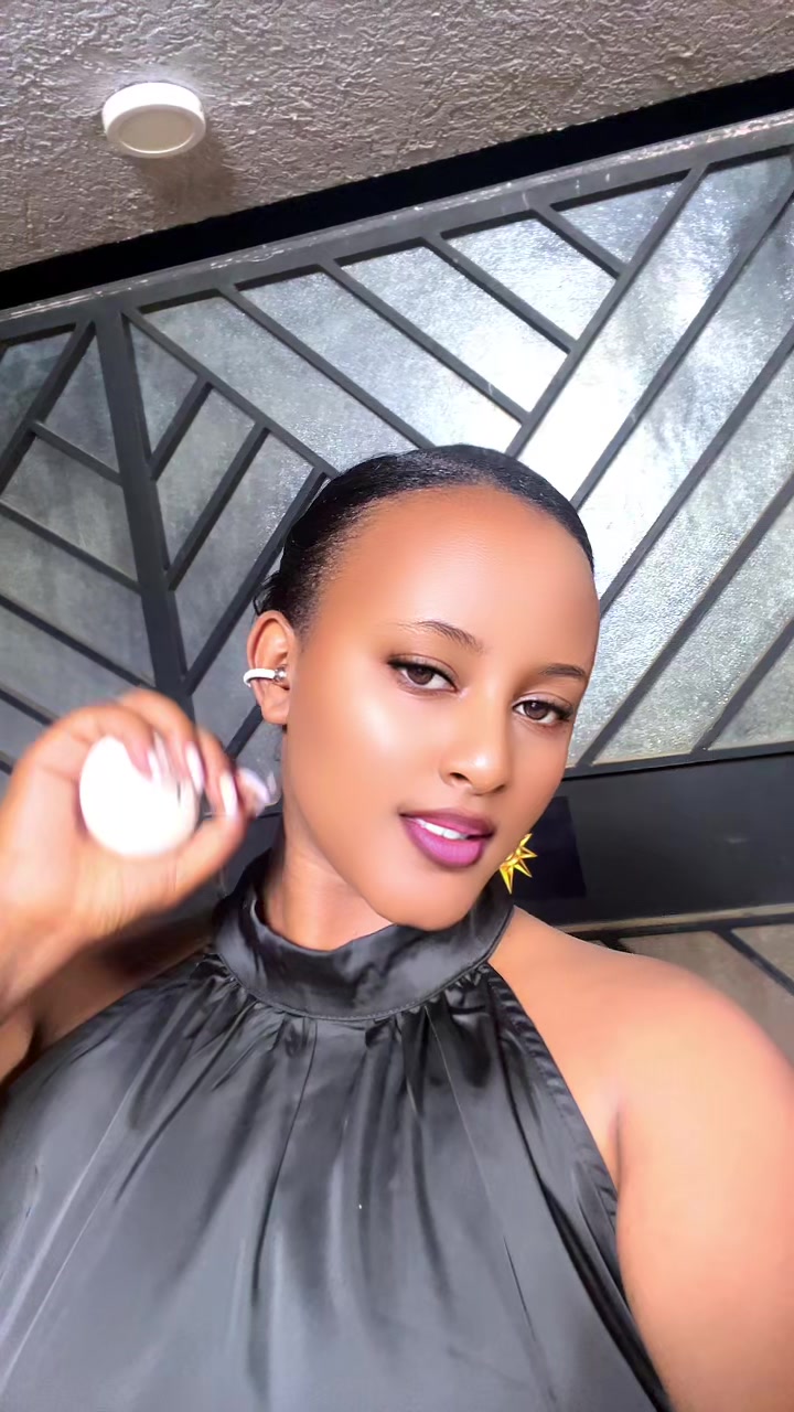 @kamatarisandra🇷🇼