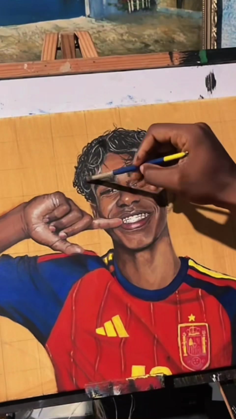 @Latin | Realistic artist