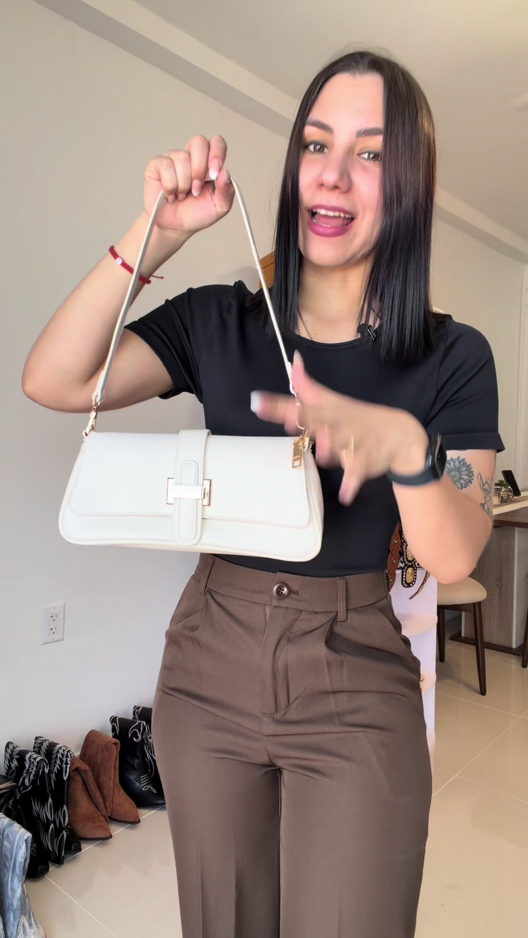 @Alondra Hernandez1421