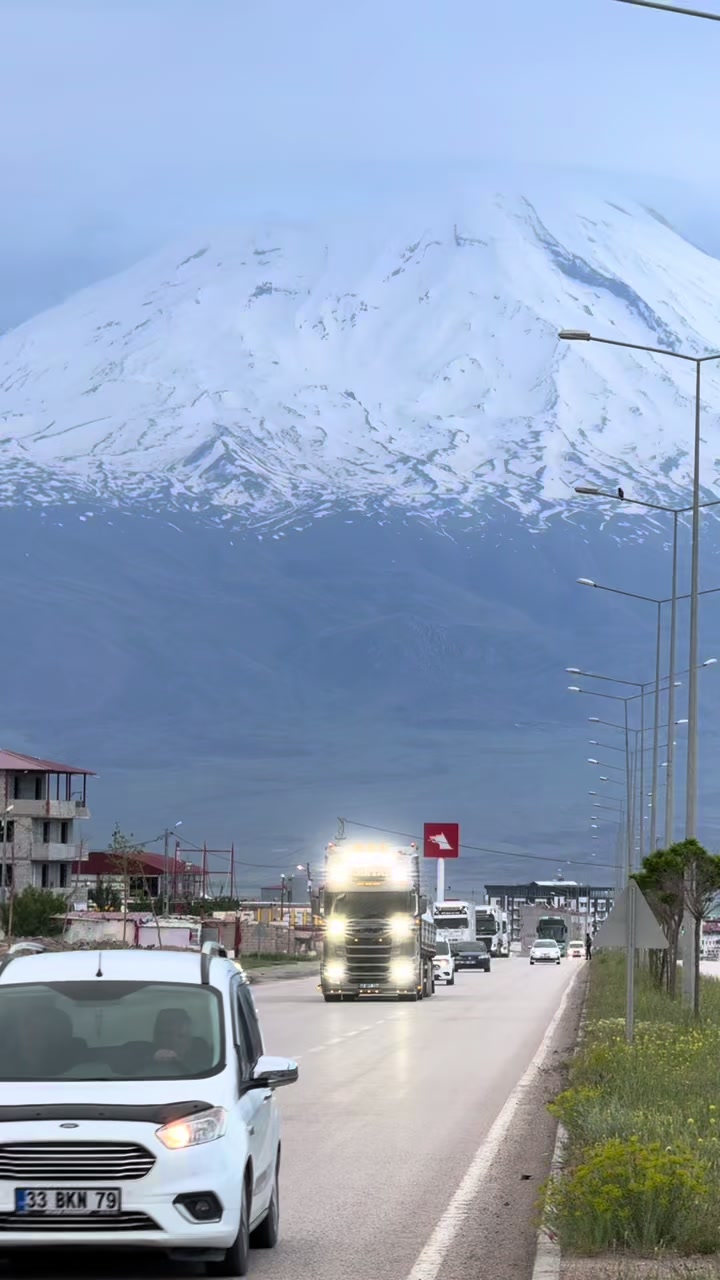 @Aktaş