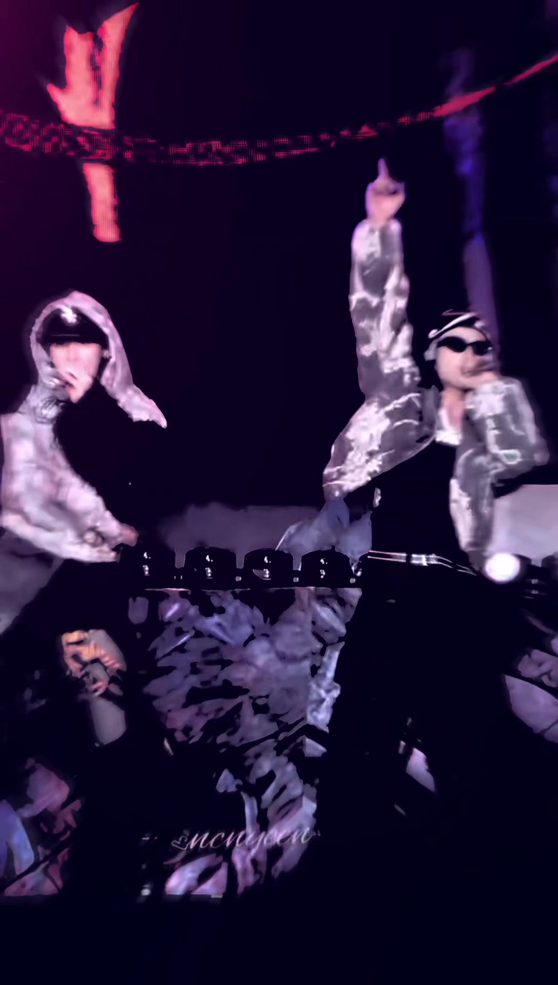 @★彡 June 彡★ᴾᵒⁿᵈᴾʰᵘʷⁱⁿ