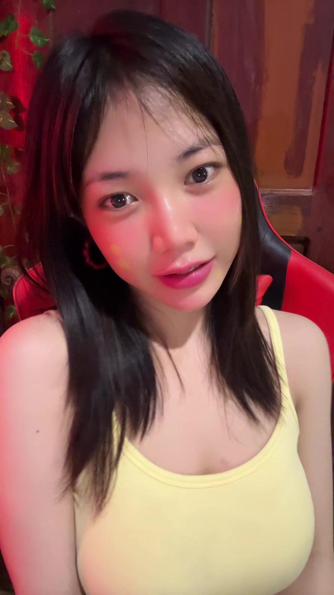 @LyyHouy