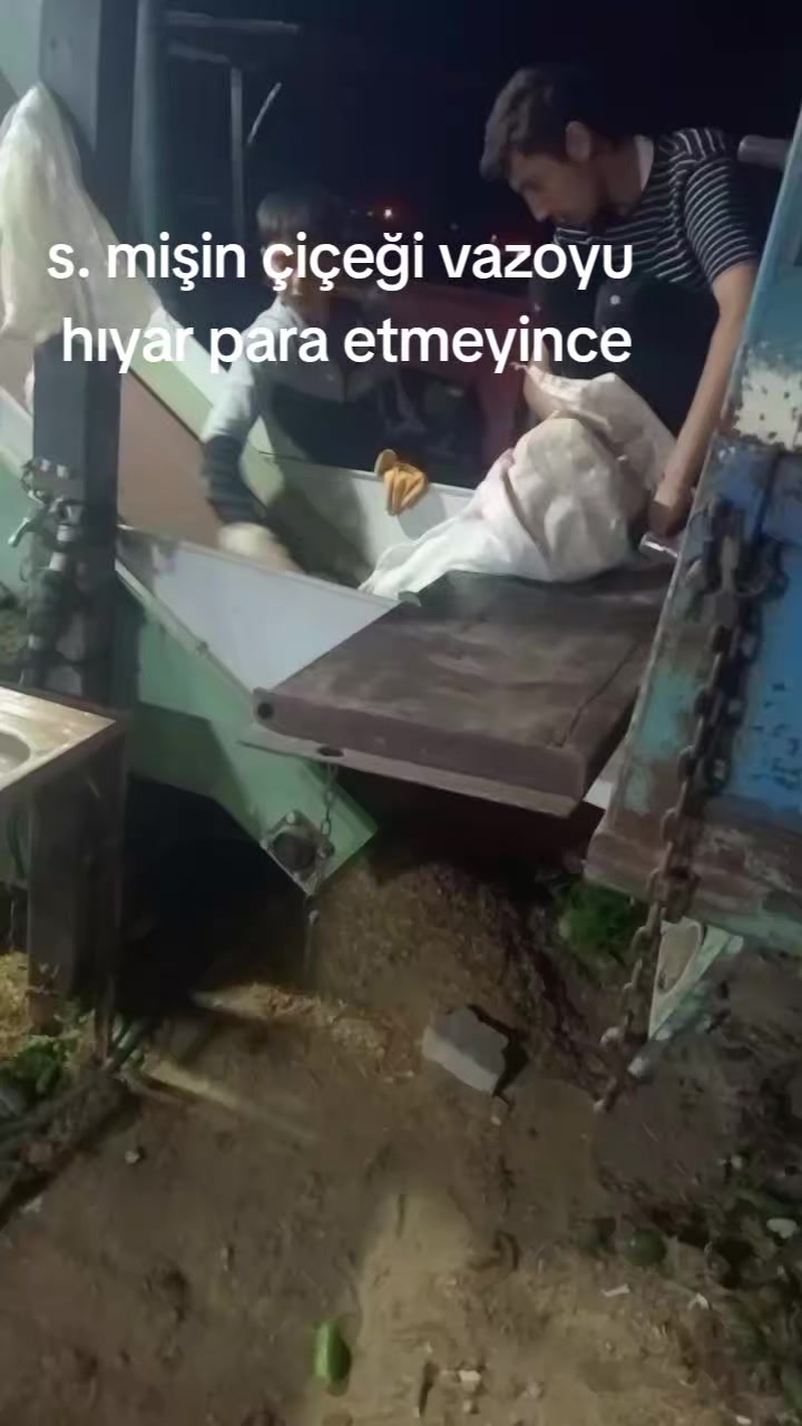 @mahmut AY&Ccedil;İ&Ccedil;EK