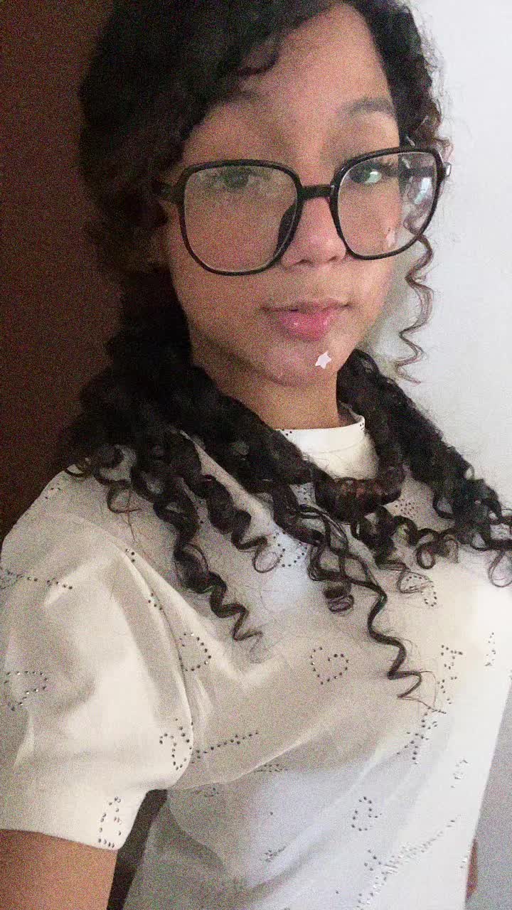 @𝓥𝓪𝓵𝓮𝓷𝓽𝓲𝓷𝓪 ❤️