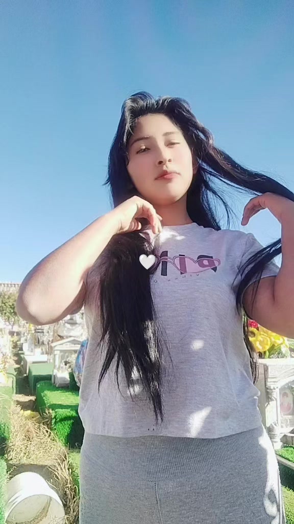 @꧁☬𝕘𝐋єNNⓨ☬꧂