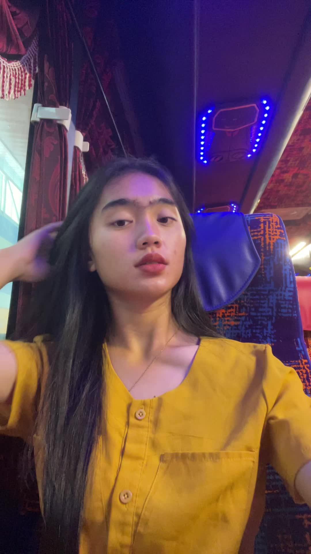 @️