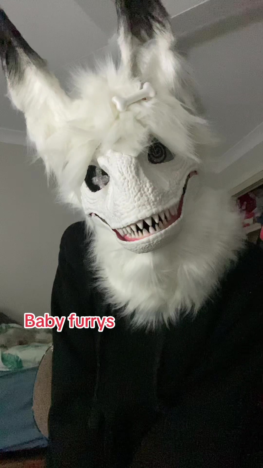 @<Ñįćø>