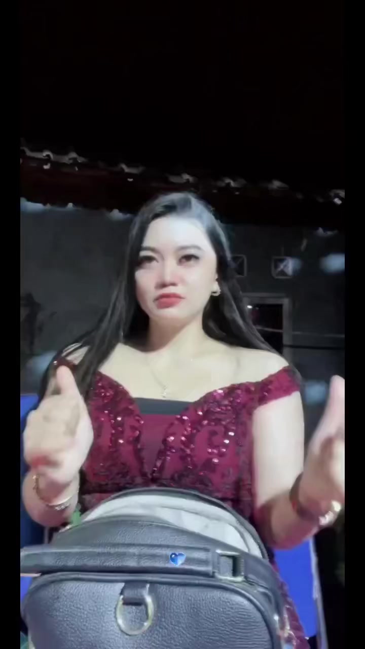 @Ratu Arina