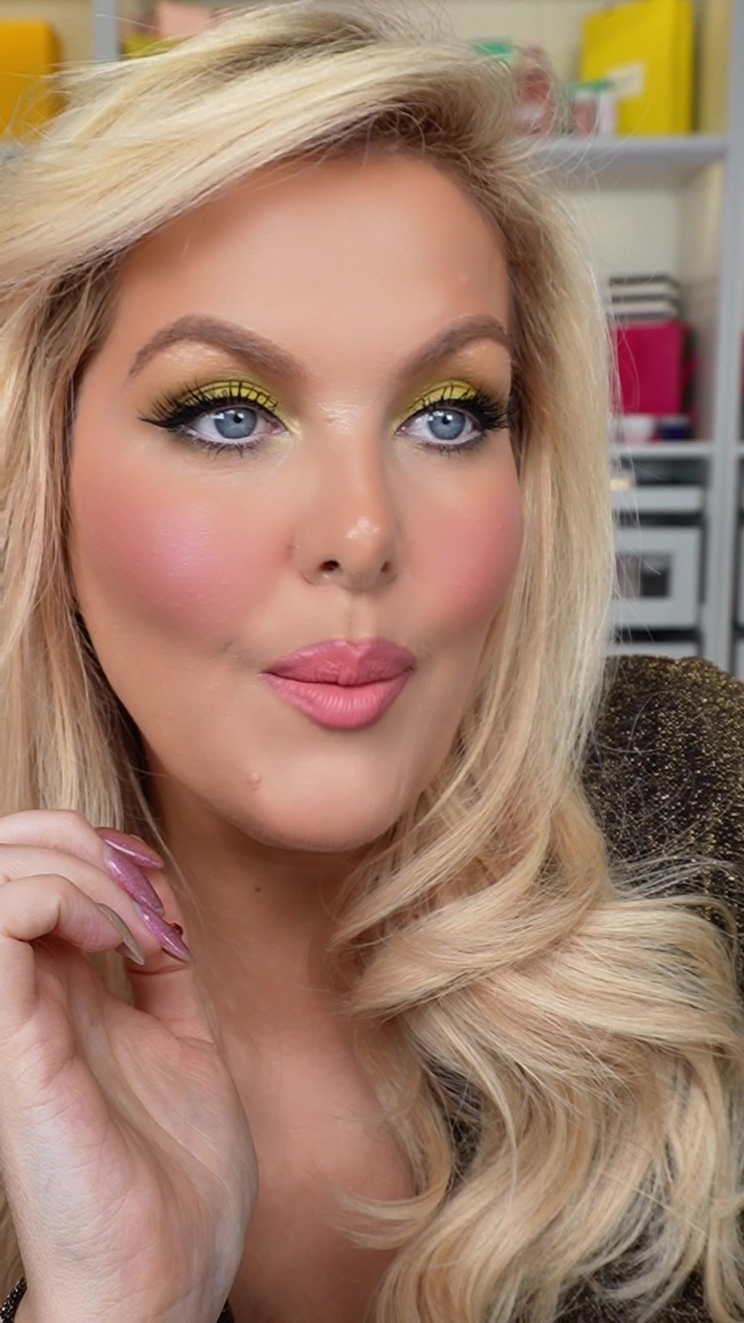 @AskEllenBeauty